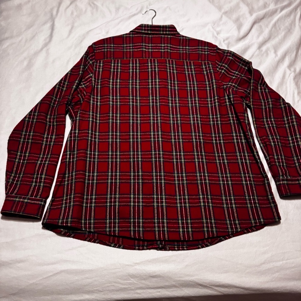 L.L. Bean Men's Red and Green Plaid Button Down Shirt - Picture 7 of 9